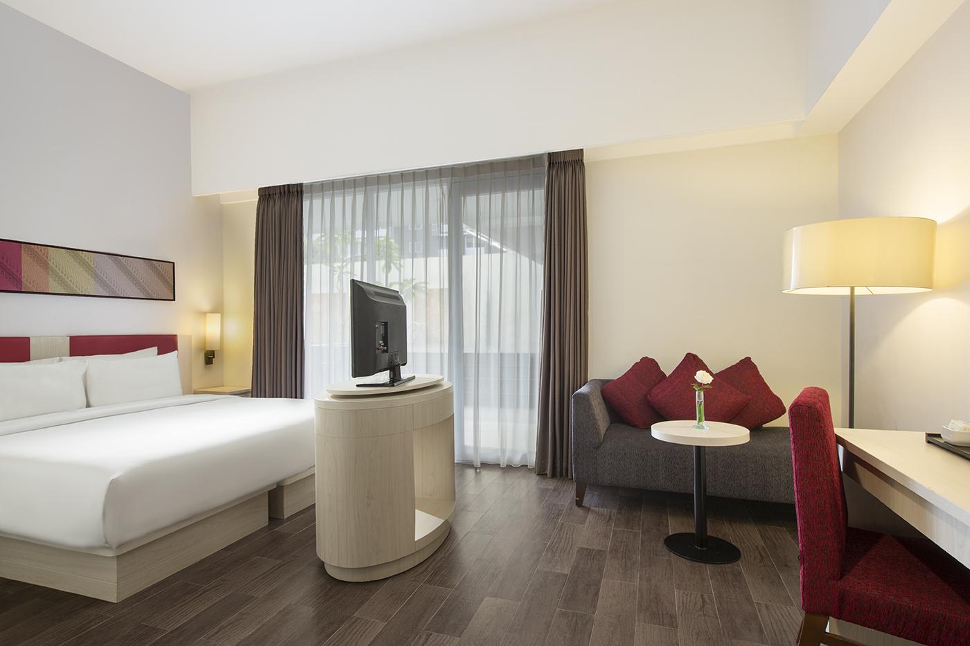 Hotel Santika Pekalongan Eksteriør bilde