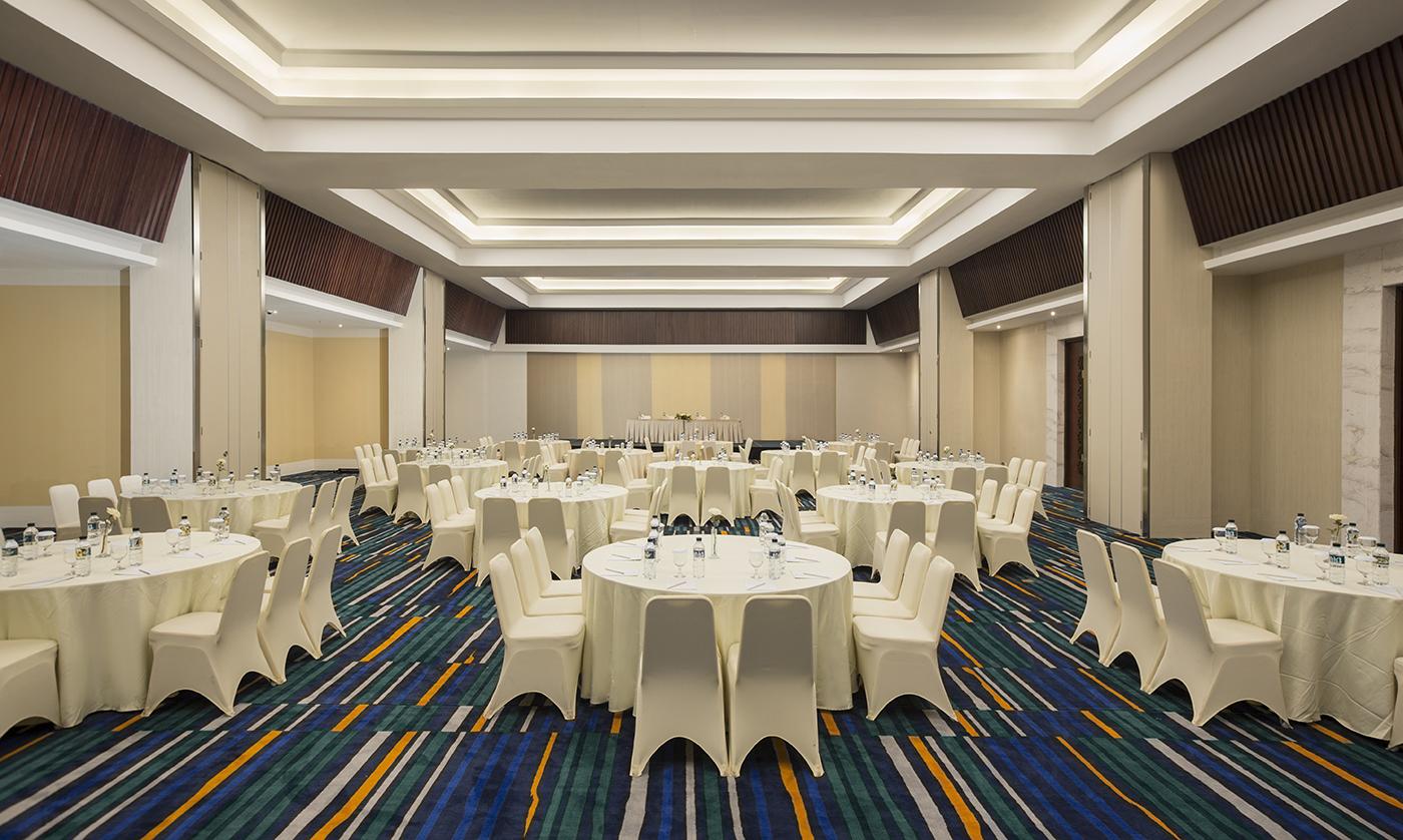 Hotel Santika Pekalongan Eksteriør bilde