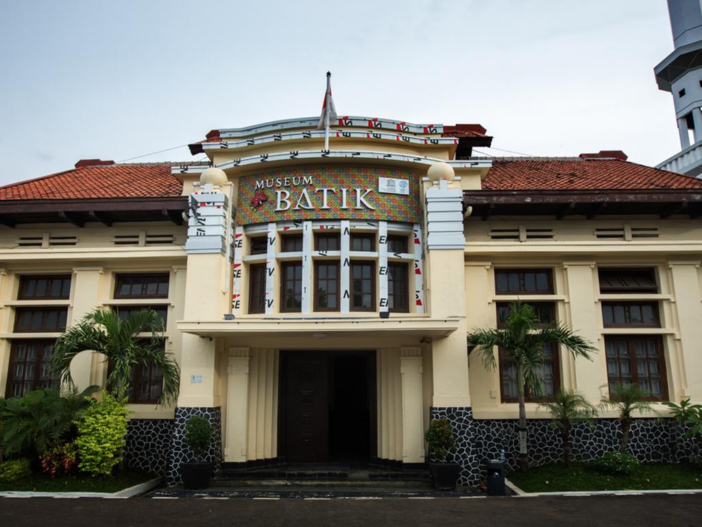 Hotel Santika Pekalongan Eksteriør bilde
